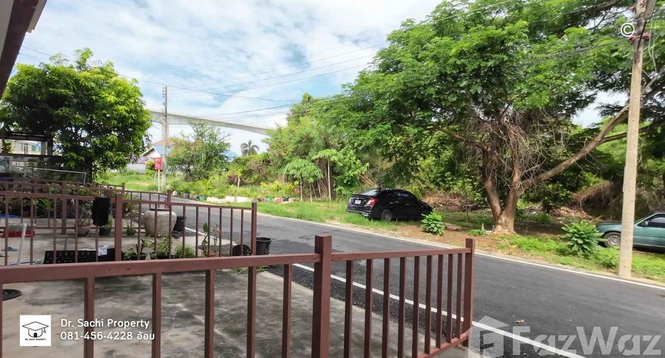 For sale 10 bedrooms townhouse in Muak Lek, Saraburi