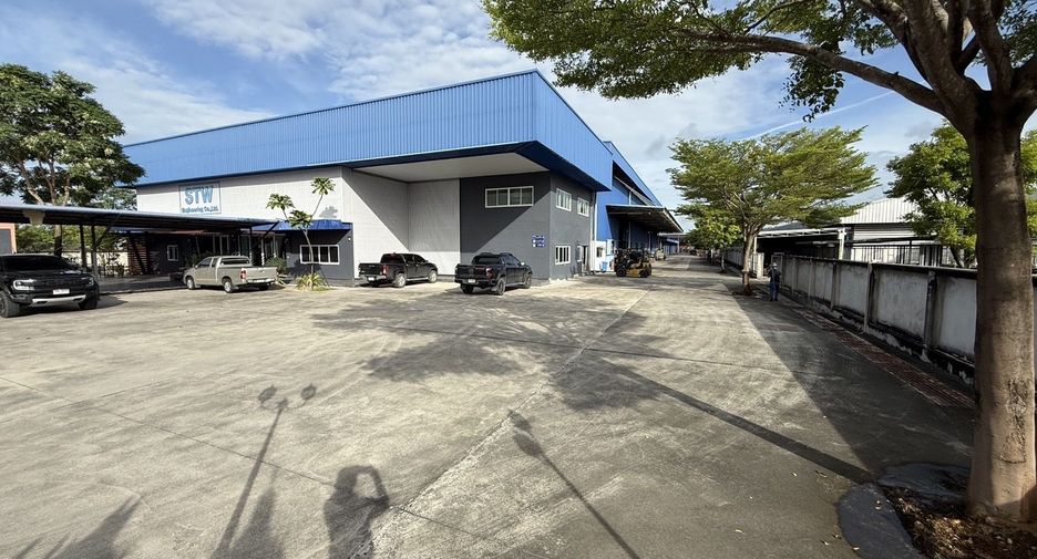 À vendre terrain à Mueang Chon Buri, Chonburi