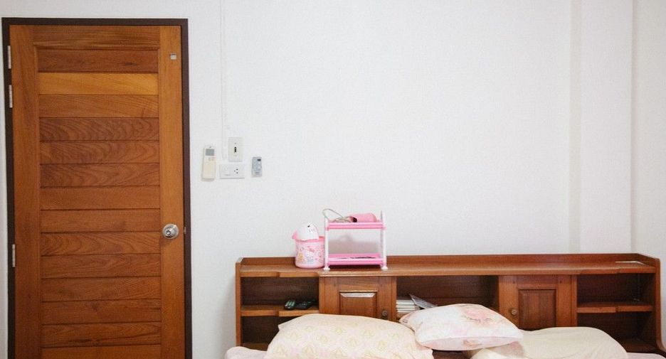 For sale 4 bedrooms house in Mueang Chanthaburi, Chanthaburi