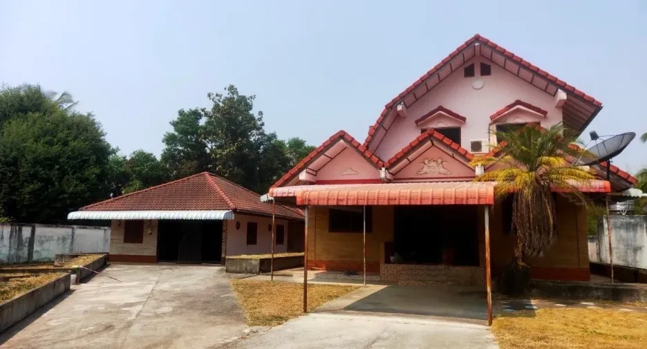 Haus zum Kauf mit 2 Zimmer in Sirindhorn, Ubon Ratchathani