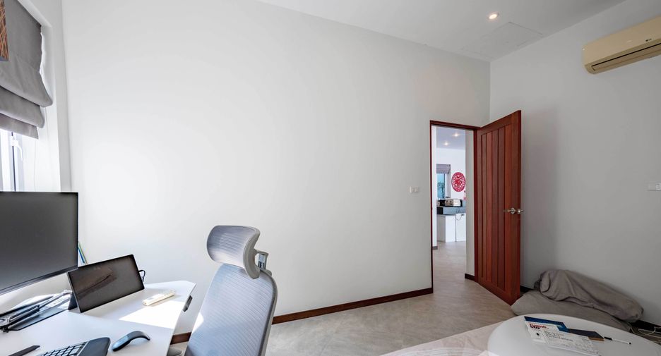 For sale 3 bedrooms villa in Thalang, Phuket