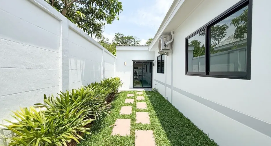 For sale 3 bedrooms house in Thalang, Phuket