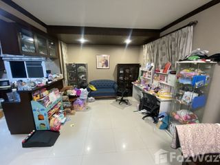 For sale 3 bedrooms house in Lat Krabang, Bangkok