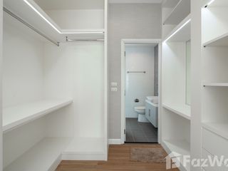 Casa adosada en venta de 3 habitaciones en Chom Thong, Bangkok