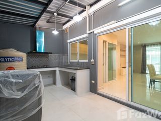 For sale 3 bedrooms townhouse in Chom Thong, Bangkok
