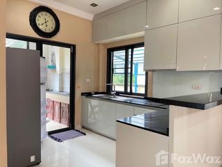 For rent 5 bedrooms house in Mueang Nonthaburi, Nonthaburi