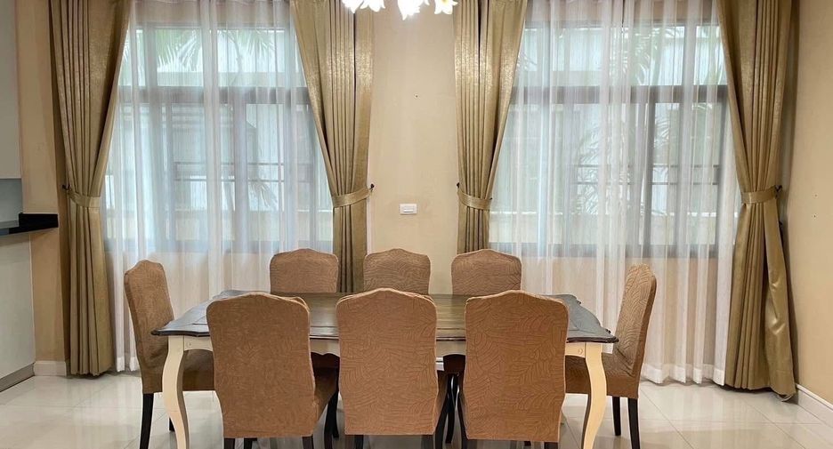 For rent 5 bedrooms house in Mueang Nonthaburi, Nonthaburi