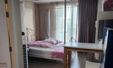 For sale studio condo in Khlong Toei, Bangkok