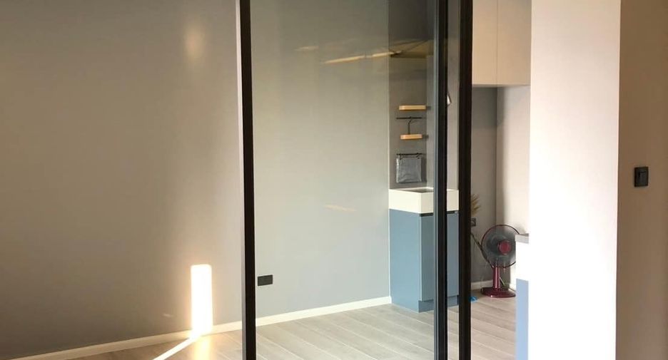 For sale 1 bed condo in Bang Kho Laem, Bangkok