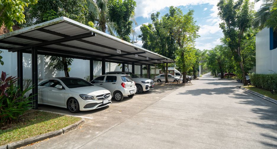 For rent 4 bedrooms villa in Thalang, Phuket