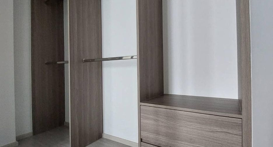 For sale 1 bed condo in Phasi Charoen, Bangkok