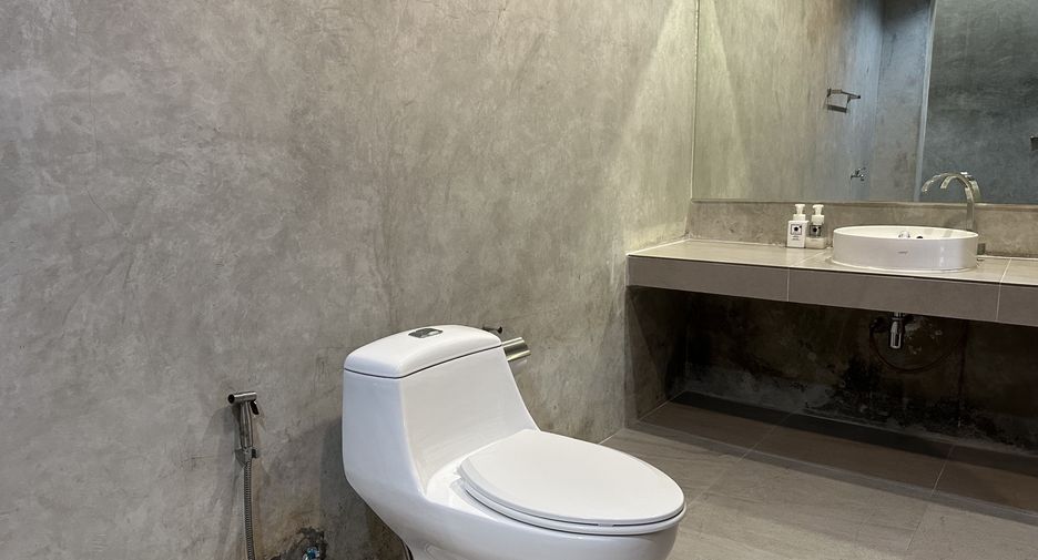 Villa en alquiler de 3 habitaciones en Mueang Phuket, Phuket