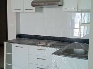 For sale 2 bedrooms condo in Din Daeng, Bangkok