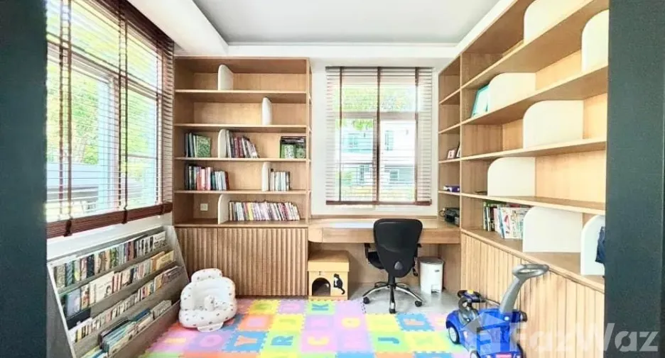 Casa en venta de 4 habitaciones en Prawet, Bangkok