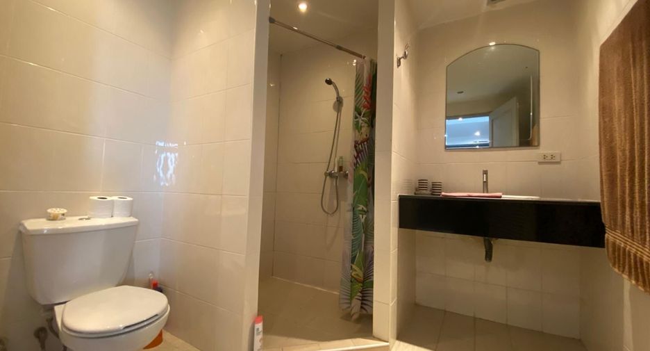 For rent 2 bedrooms condo in Mueang Phuket, Phuket