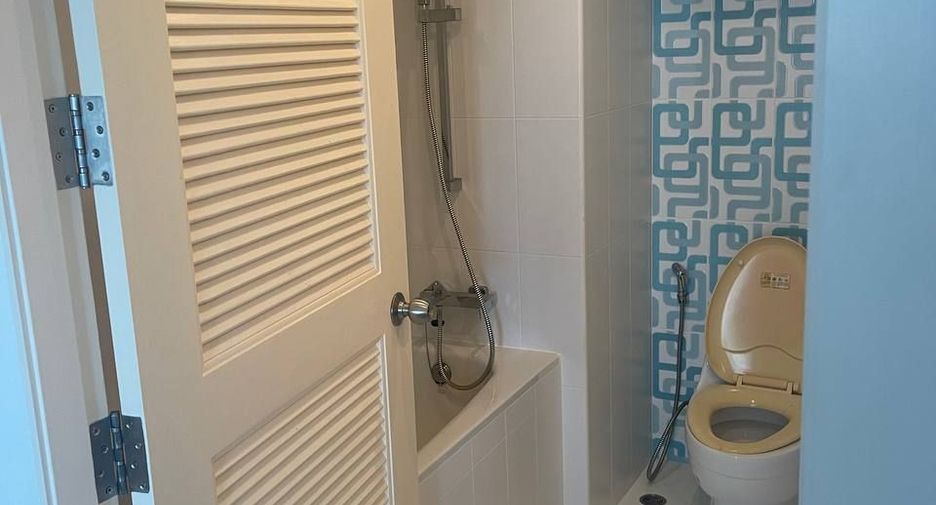 For sale 2 bedrooms condo in Mueang Rayong, Rayong