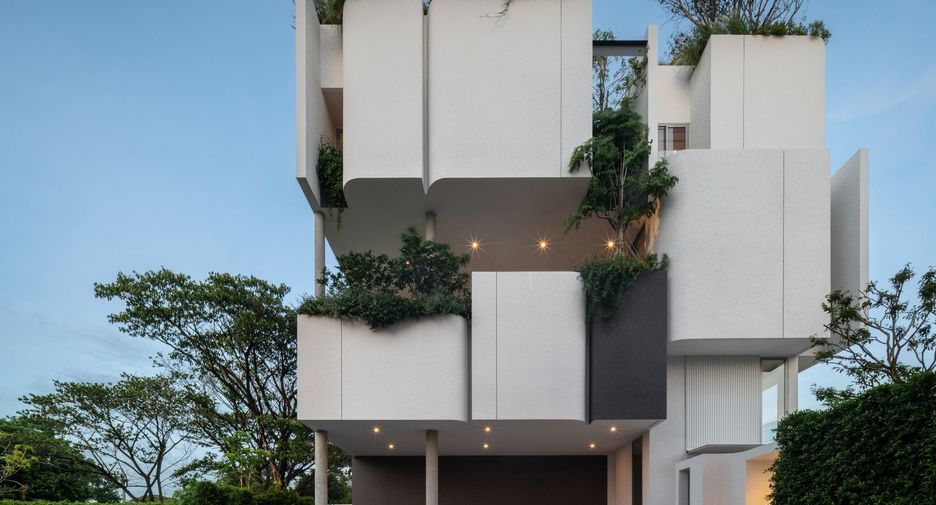 For sale 3 bedrooms house in Prawet, Bangkok