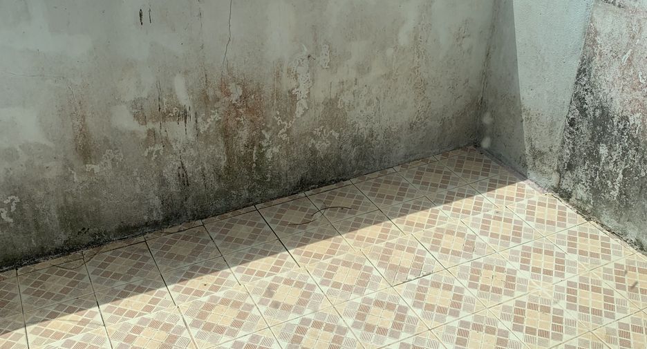 Reihenhaus zum Kauf mit 5 Zimmer in Mueang Surat Thani, Surat Thani