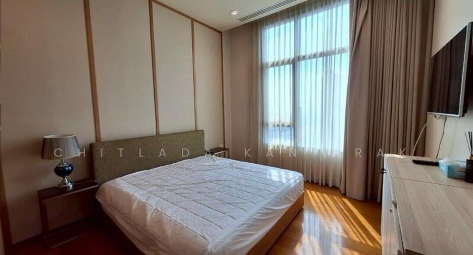 Продажа 4 спальни кондо в Ян Наща, Бангкок