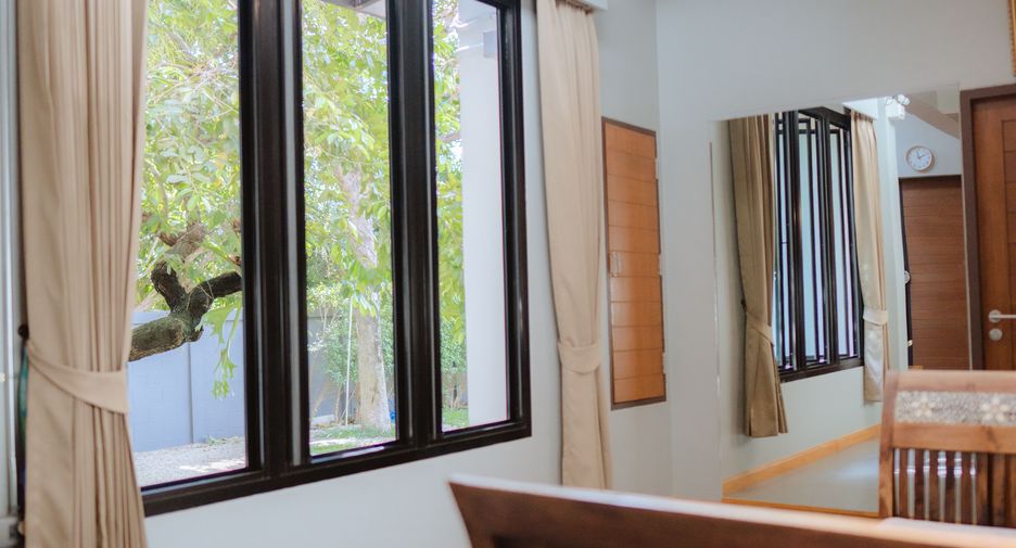 For sale 3 bedrooms house in Mueang Chiang Rai, Chiang Rai