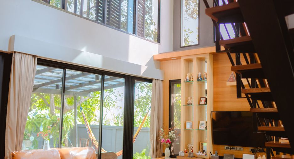 For sale 3 bedrooms house in Mueang Chiang Rai, Chiang Rai