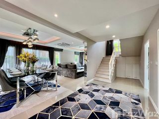 For sale 4 bedrooms house in Bang Sao Thong, Samut Prakan