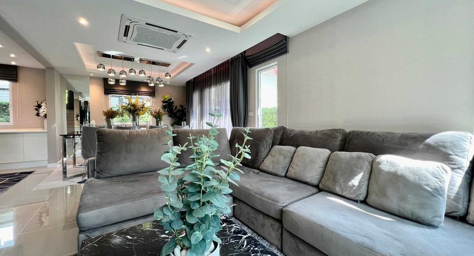 For sale 4 bedrooms house in Bang Sao Thong, Samut Prakan