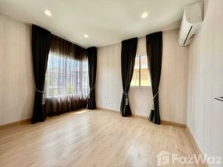 For sale 4 bedrooms house in Bang Sao Thong, Samut Prakan