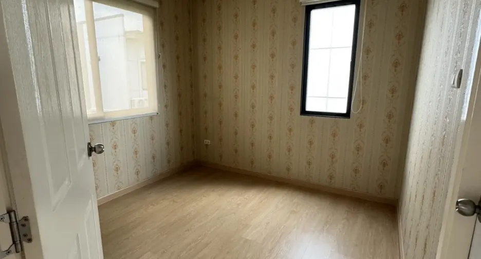 ขาย 4 ห้องนอน บ้านเดี่ยว ใน ปากเกร็ด, นนทบุรี