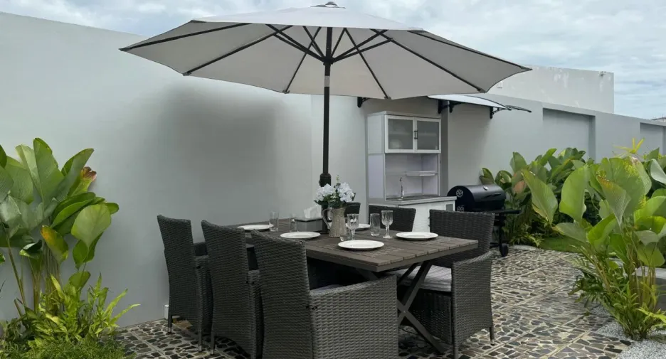 For rent 3 bedrooms villa in Thalang, Phuket