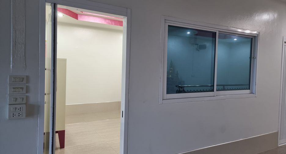 ขาย 6 ห้องนอน ทาวน์เฮ้าส์ ใน พิมาย, นครราชสีมา