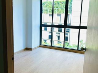 For sale 2 bedrooms condo in Khlong San, Bangkok