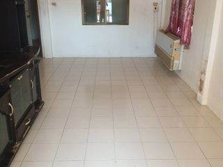 For rent 2 ベッドルーム townhouse in Mueang Chon Buri, Chonburi