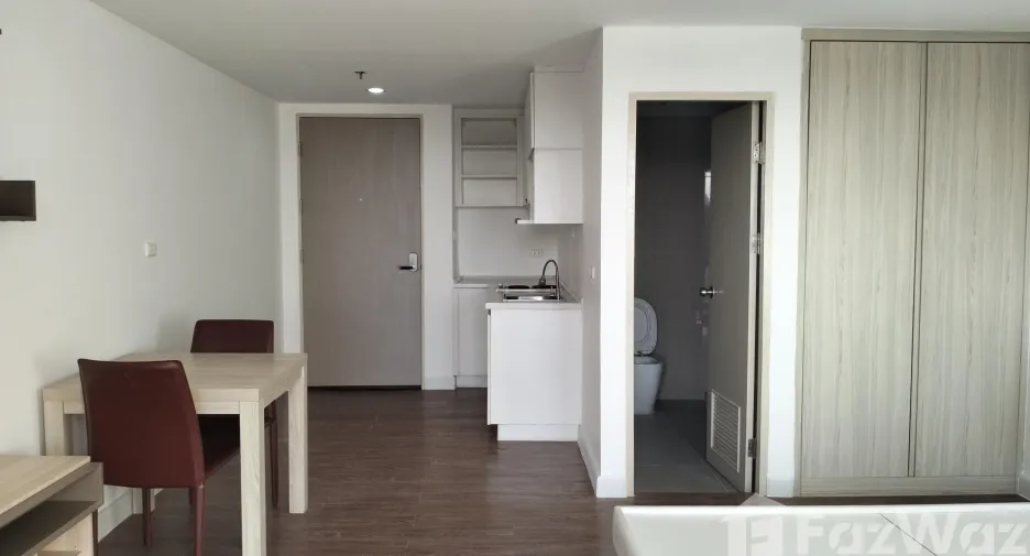 For sale スタジオ condo in Mueang Nakhon Pathom, Nakhon Pathom