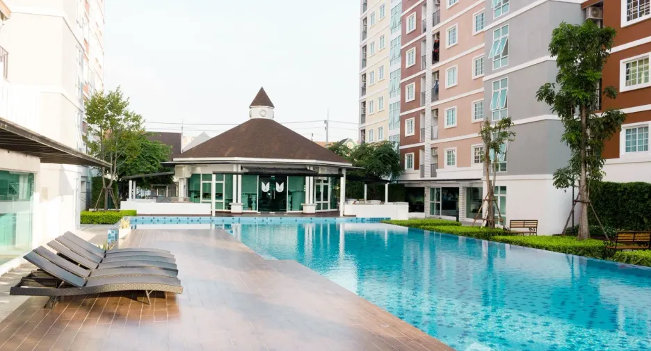 For sale 2 bedrooms condo in Krathum Baen, Samut Sakhon