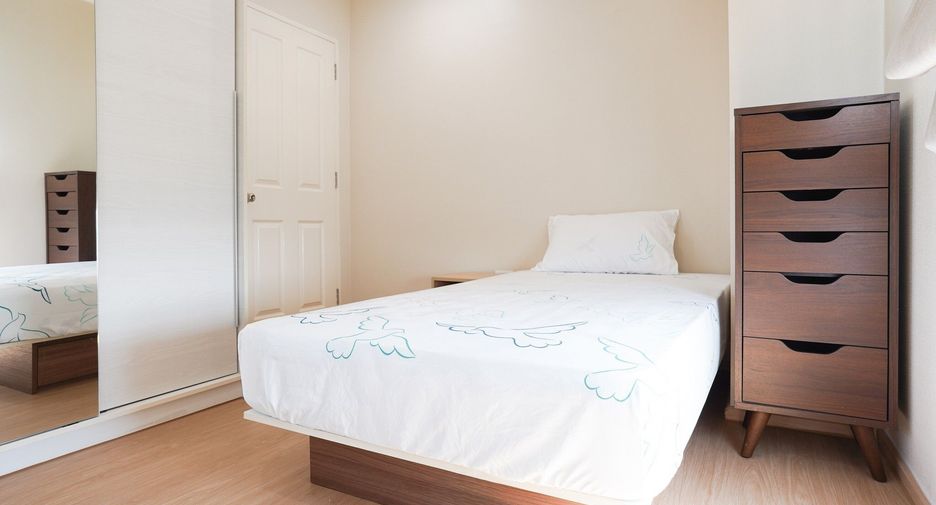 For sale 2 bedrooms condo in Chatuchak, Bangkok