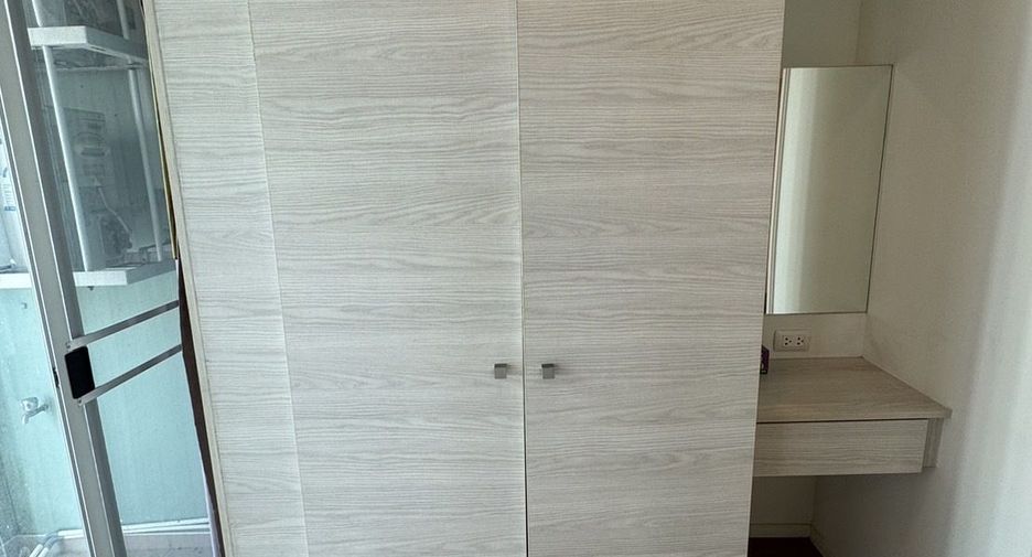 For sale 2 bedrooms condo in Mueang Udon Thani, Udon Thani