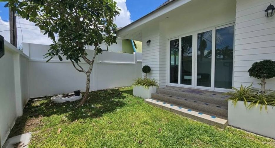 For rent 2 bedrooms house in Mueang Phuket, Phuket