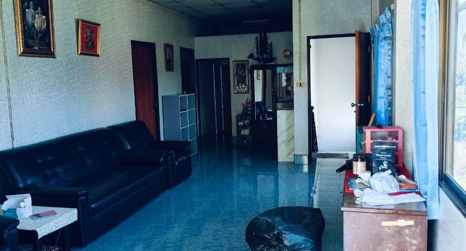For sale 4 bedrooms house in Mueang Yala, Yala