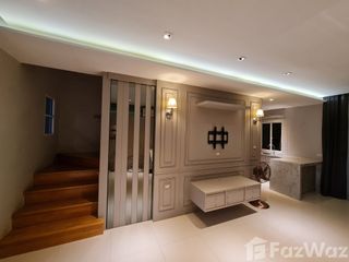For sale 3 ベッドルーム townhouse in Suan Luang, Bangkok