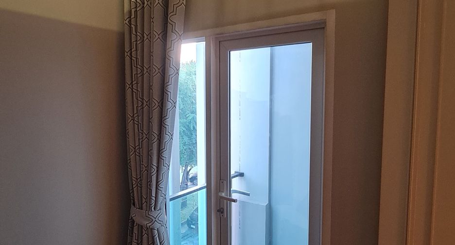 For sale 3 bedrooms townhouse in Suan Luang, Bangkok