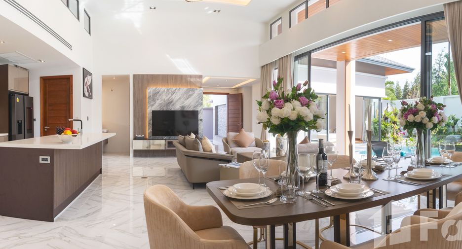 For sale 3 bedrooms villa in Thalang, Phuket