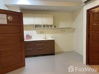 Продажа 1 кровать кондо в Дин Даенг, Бангкок