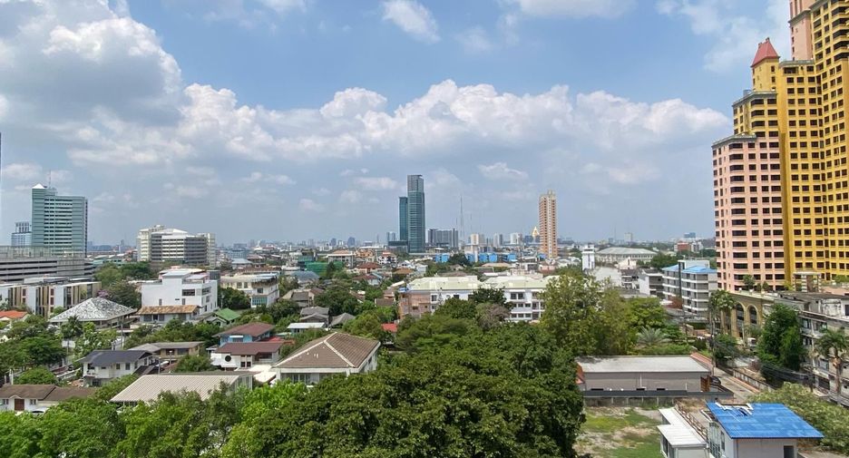 出售 2 卧室 公寓 在 Phaya Thai, 曼谷