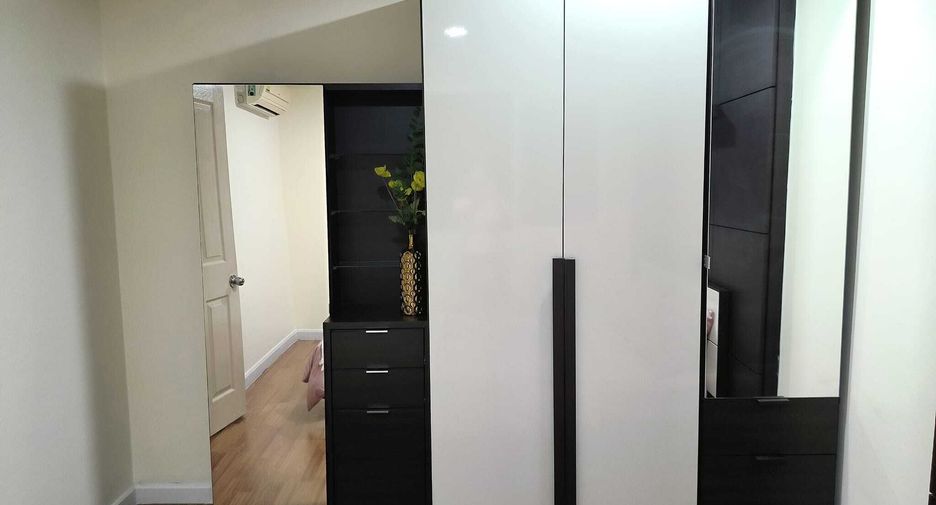 For sale 1 bed condo in Phasi Charoen, Bangkok