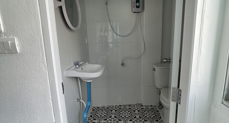 For sale 32 bedrooms hotel in Ko Pha-ngan, Surat Thani