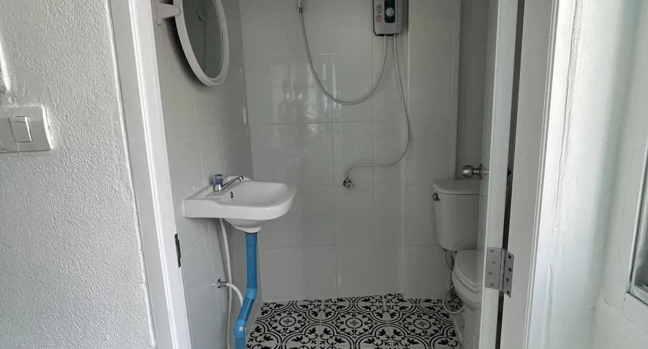 For sale 32 bedrooms hotel in Ko Pha-ngan, Surat Thani