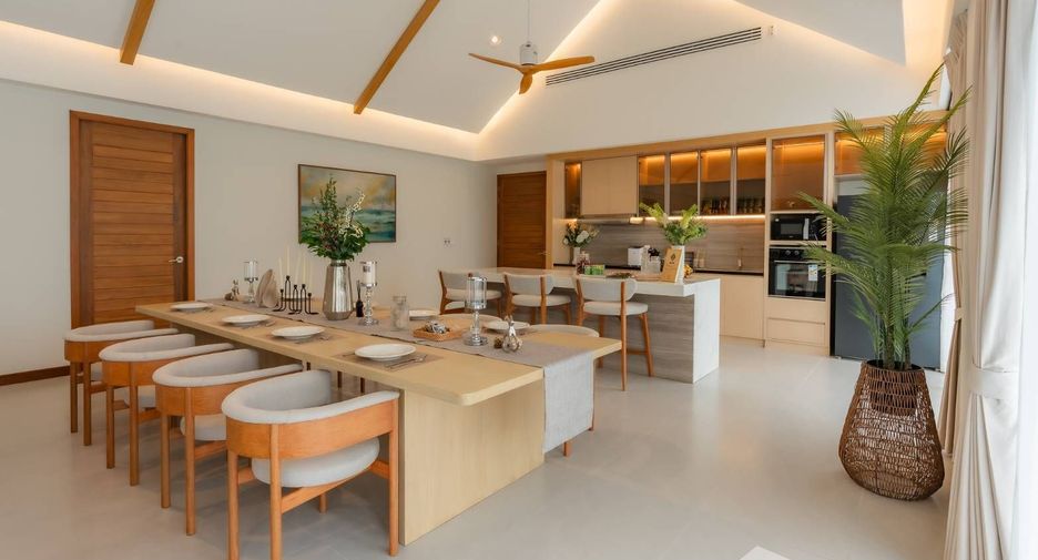 For sale 4 bedrooms villa in Thalang, Phuket