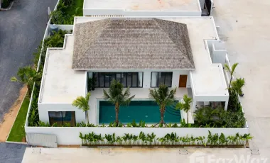 For sale 4 bedrooms villa in Thalang, Phuket