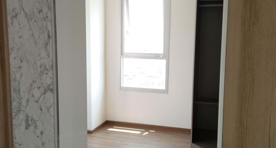 For sale 2 bedrooms condo in Thon Buri, Bangkok